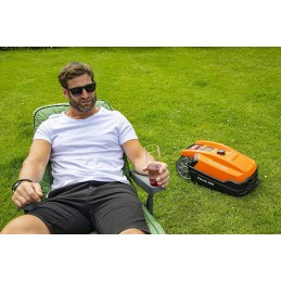 Adaptation aux pentes jusqu'à 40% grâce à la batterie Samsung Li-Ion 28V et au moteur à propulsion arrière