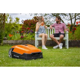 Obtenez un magnifique gazon sans effort avec le robot tondeuse Yard Force !